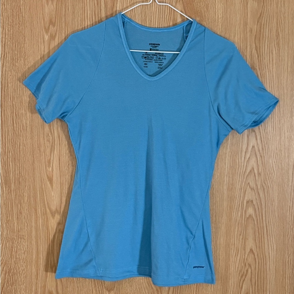 Patagonia Blue Capilene 2 V-Neck Short Sleeve Tee